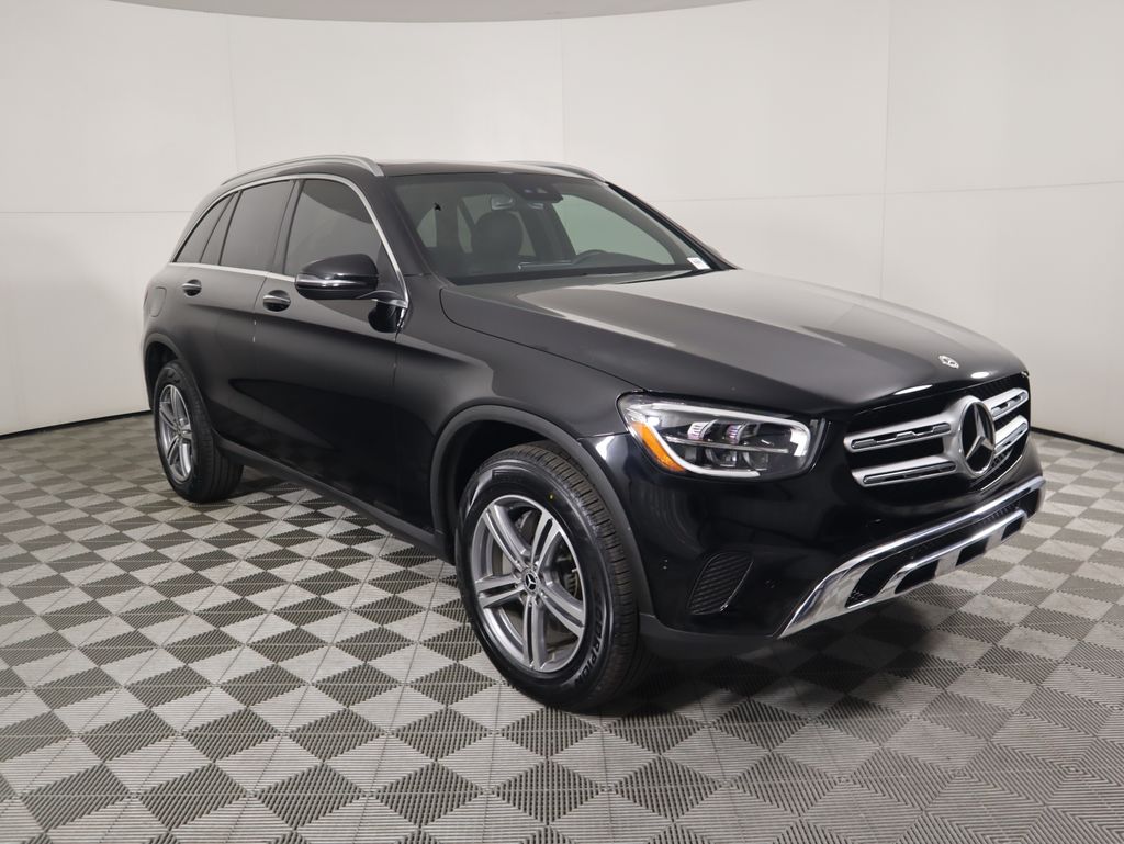 2022 Mercedes-Benz GLC 300 3