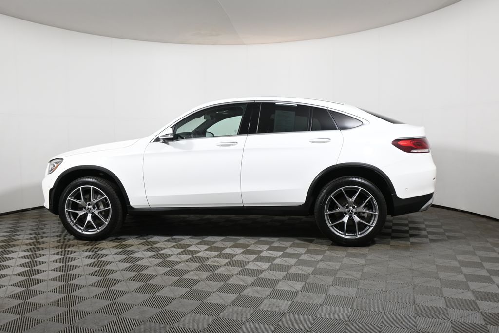 Thumbnail: 2023 Mercedes-Benz GLC - 2