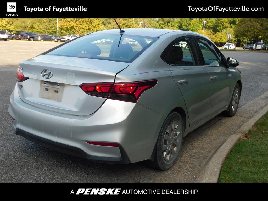 Thumbnail: 2020 Hyundai Accent - 4