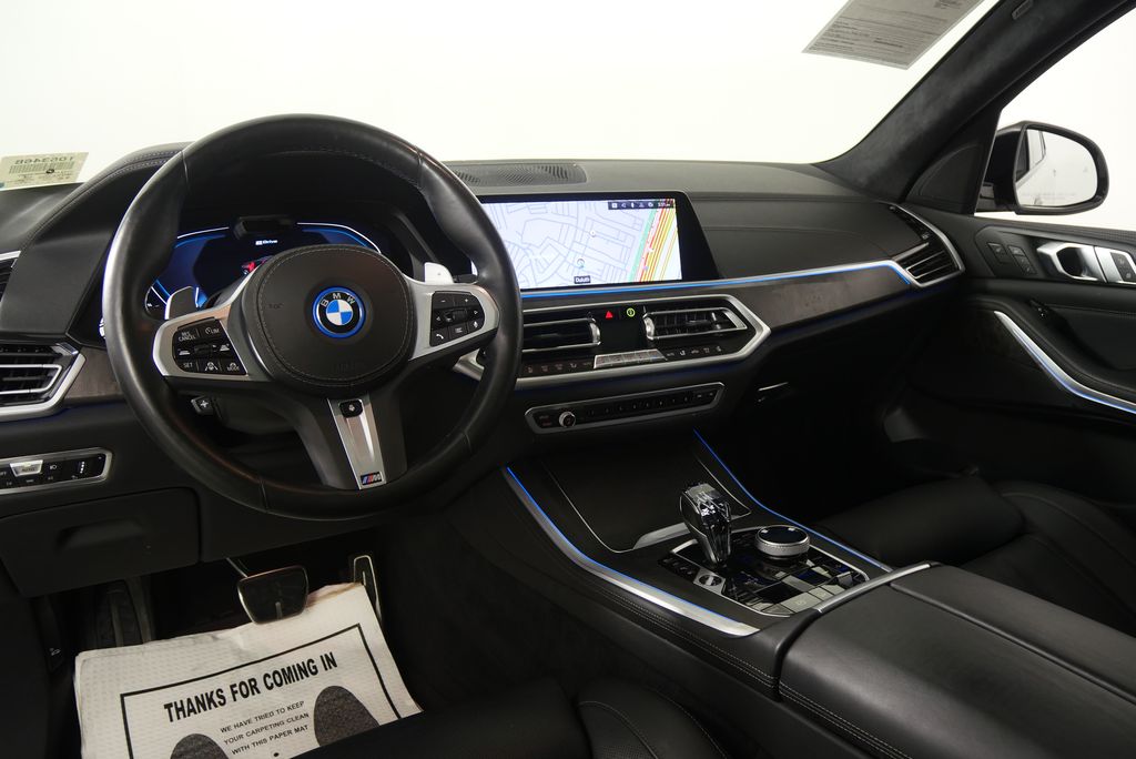 Thumbnail: 2022 BMW X5 - 16