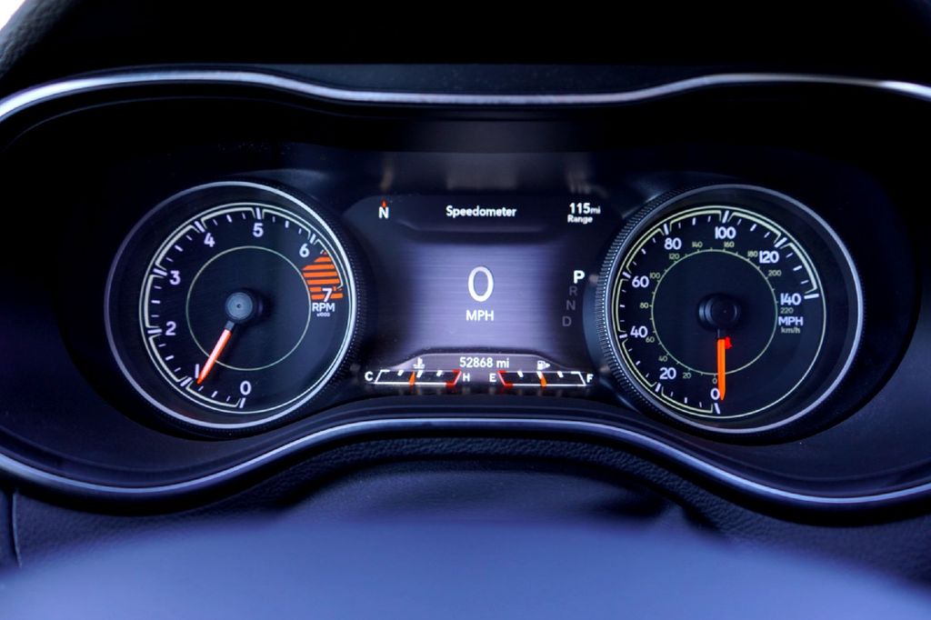 Used Car 2019 Jeep Cherokee  Limited For Sale Under $20,000 In Taylor, Texas