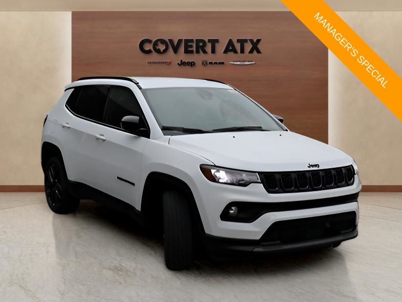 New 2026 White Jeep Latitude Altitude image 7