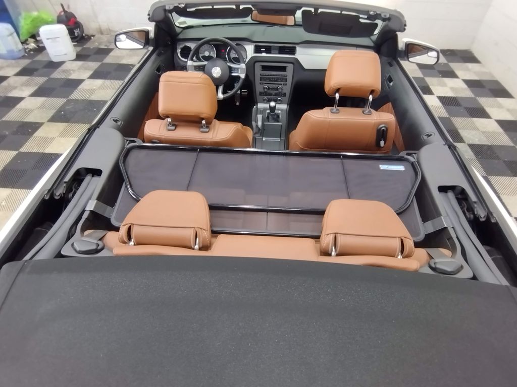 2012 Ford Mustang GT Premium