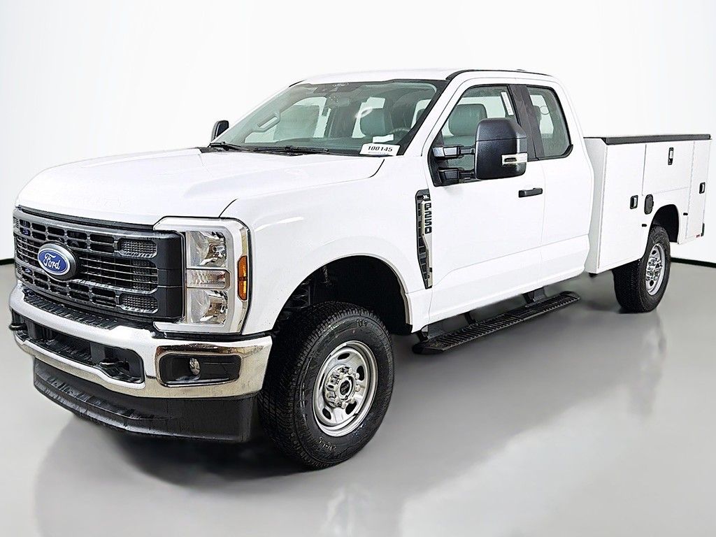New 2026 White Ford XL image 6