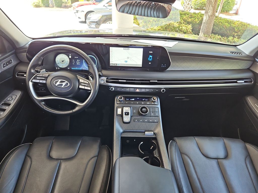 2023 Hyundai Palisade Limited Black at Jones Ford