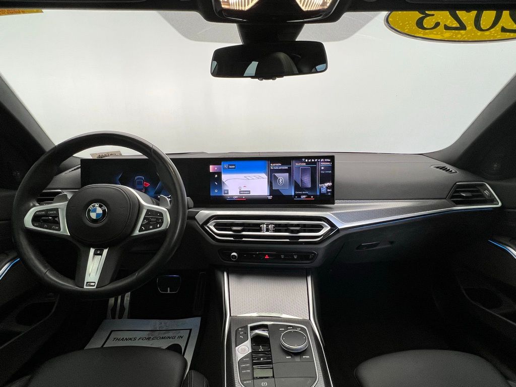 Thumbnail: 2023 BMW 3 Series - 10