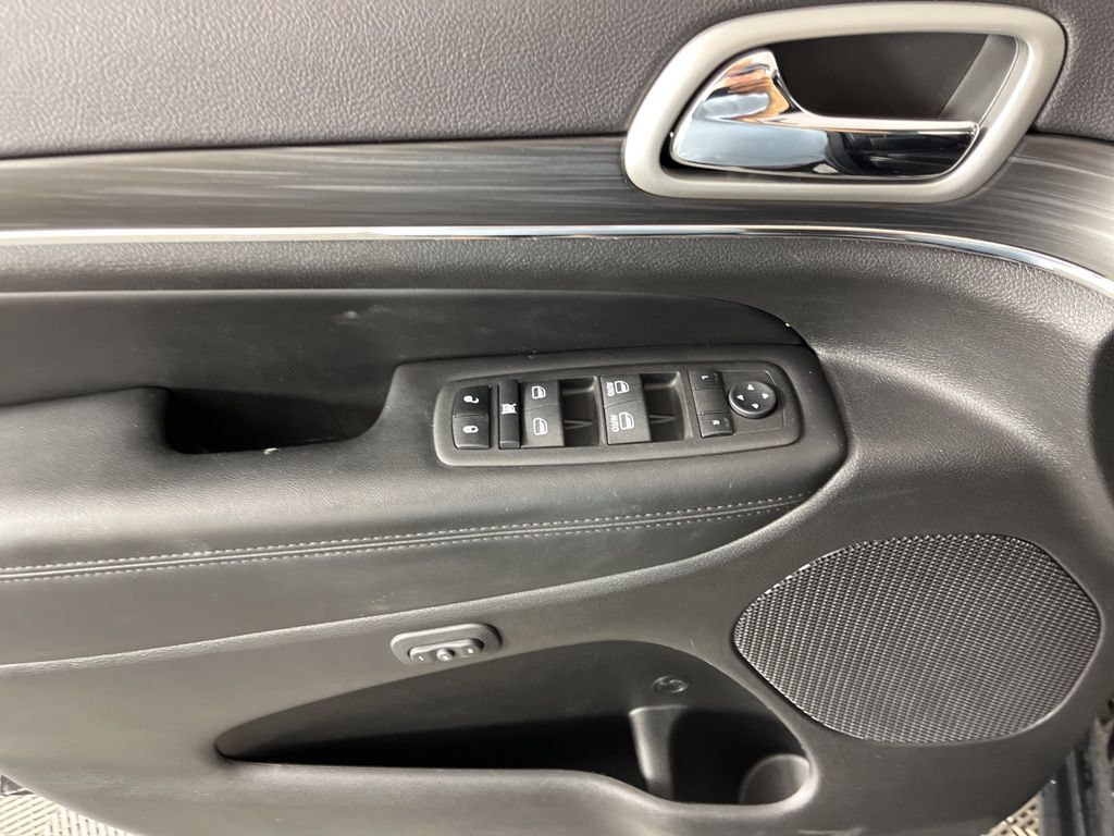 2022 Jeep Grand Cherokee Limited Edition 28