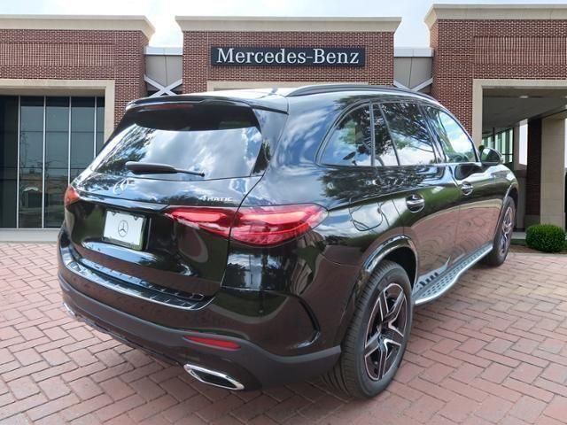 2024 Mercedes-Benz GLC 300 4