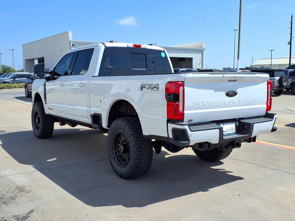 2026 Ford F-250SD Lariat - 3