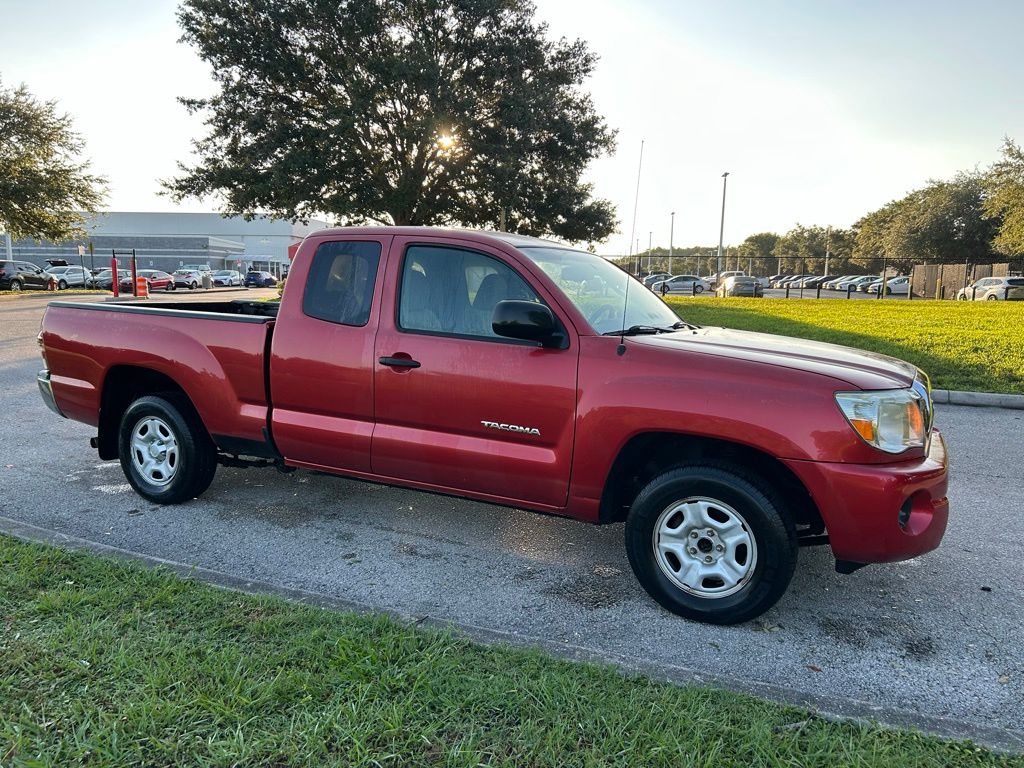 Thumbnail: 2010 Toyota Tacoma - 7