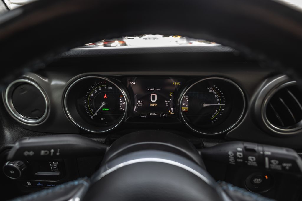 2023 Jeep Wrangler Rubicon 4xe thumbnail 11