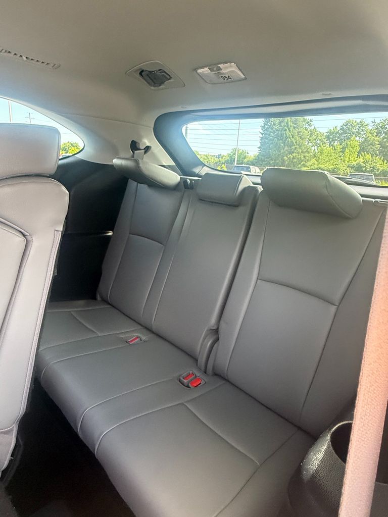Used 2023 Toyota Sienna Van