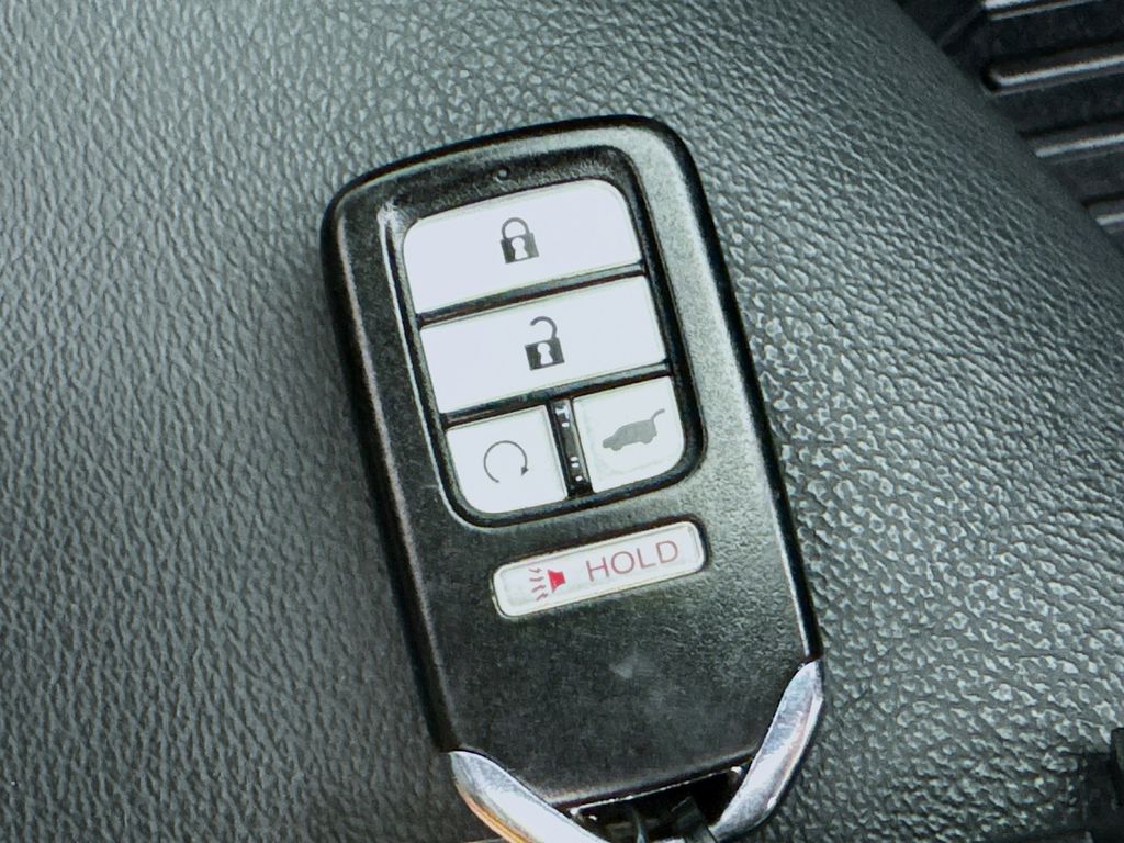 Used Car 2021 Honda Pilot  Ex-l For Sale Under $30,000 In Austin, Texas