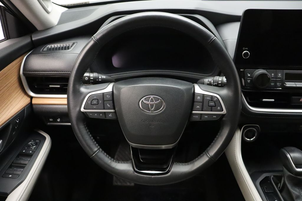 2024 Toyota Grand Highlander Limited 23