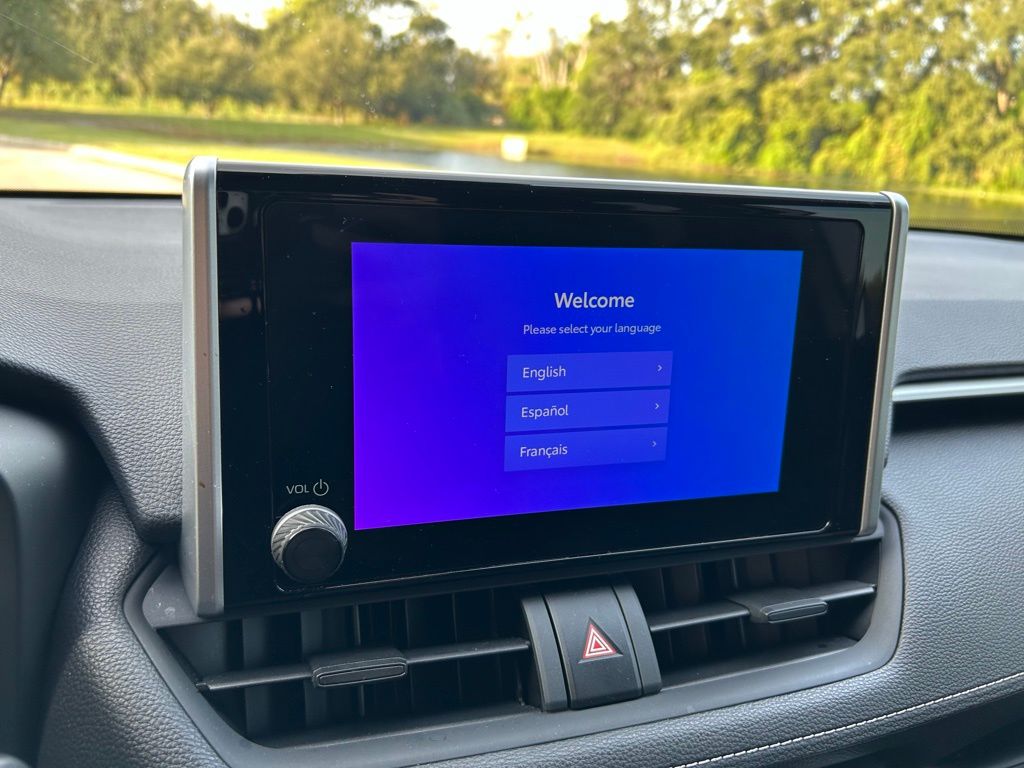 Thumbnail: 2023 Toyota RAV4 - 23