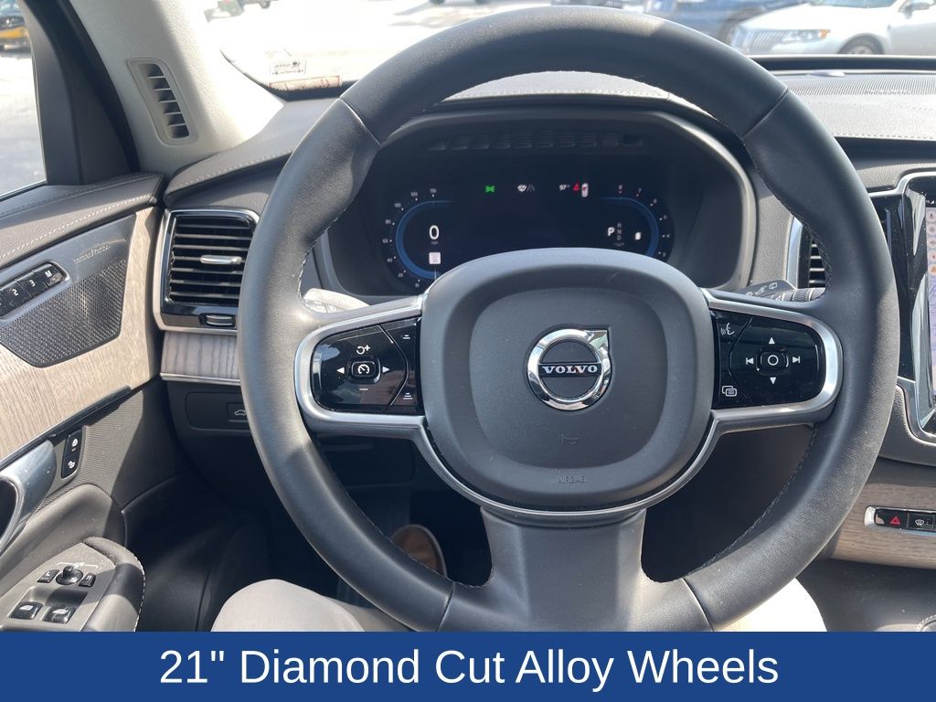 2023 Volvo XC90 B6 Ultimate Bright Theme 7P