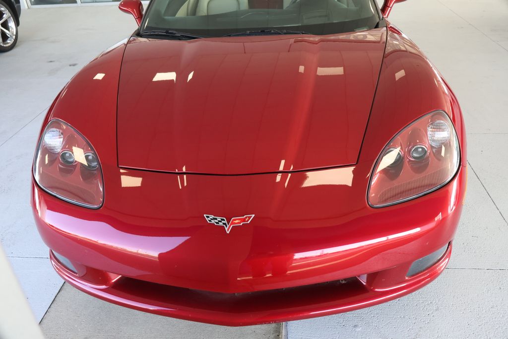 2008 Chevrolet Corvette Base 2
