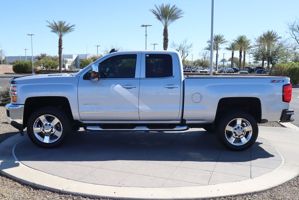Thumbnail: 2016 Chevrolet Silverado 2500 - 8