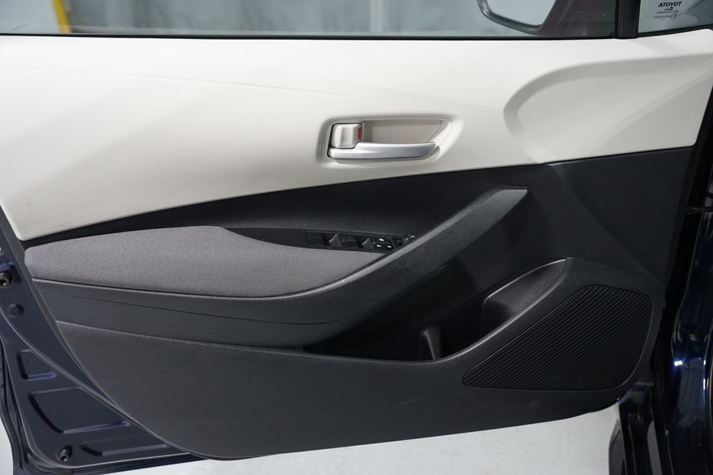 Thumbnail: 2021 Toyota Corolla - 26