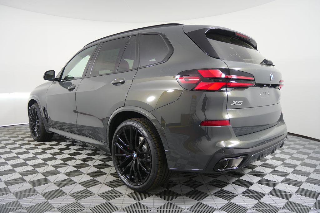 Thumbnail: 2026 BMW X5 - 5