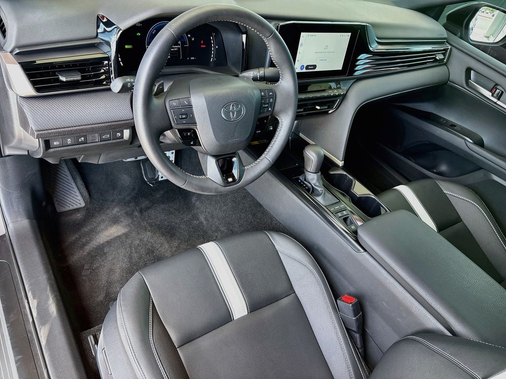 Thumbnail: 2026 Toyota Camry - 9