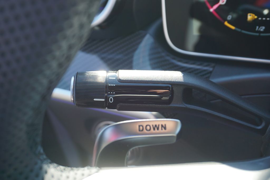 Thumbnail: 2026 Mercedes-Benz CLE - 32