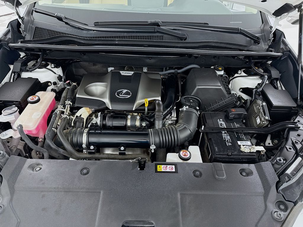 2021 Lexus NX 300 31