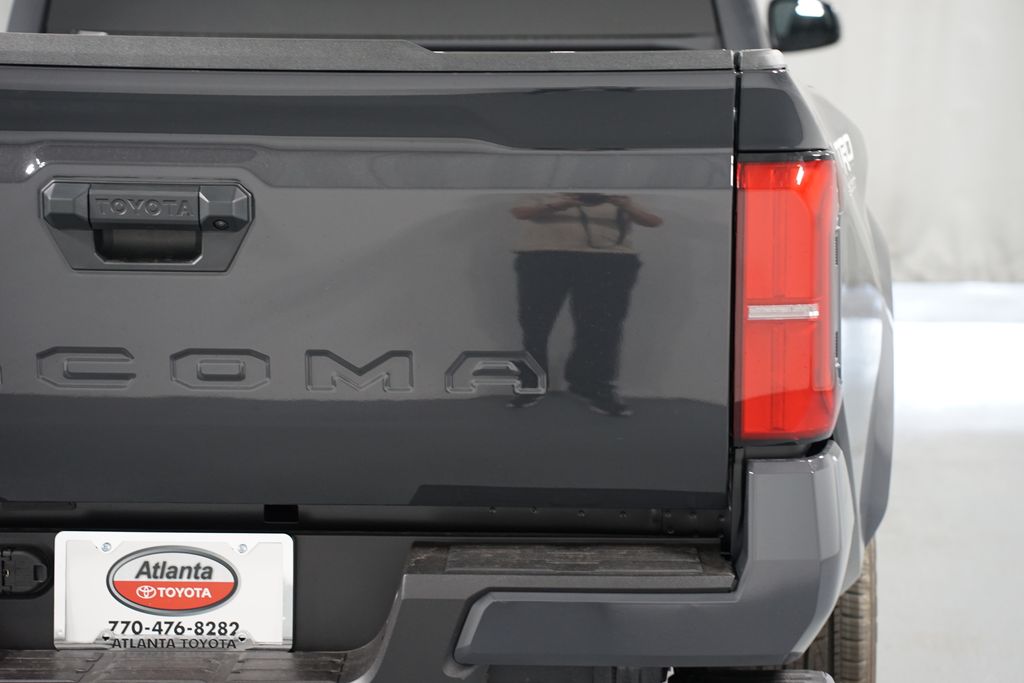 Thumbnail: 2025 Toyota Tacoma - 10