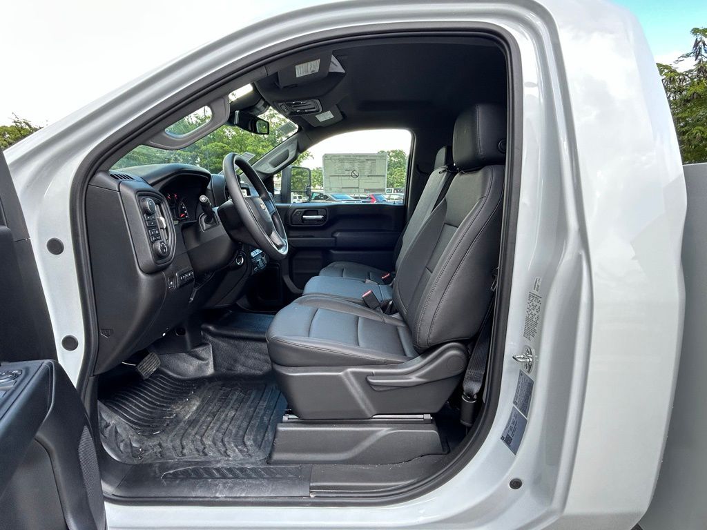 New 2025 Summit White Chevrolet Work Truck image 9