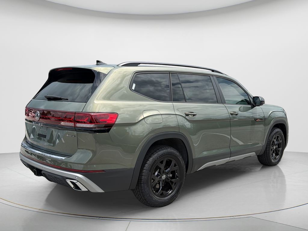 New 2026 Green Volkswagen 2.0T Peak Edition image 5