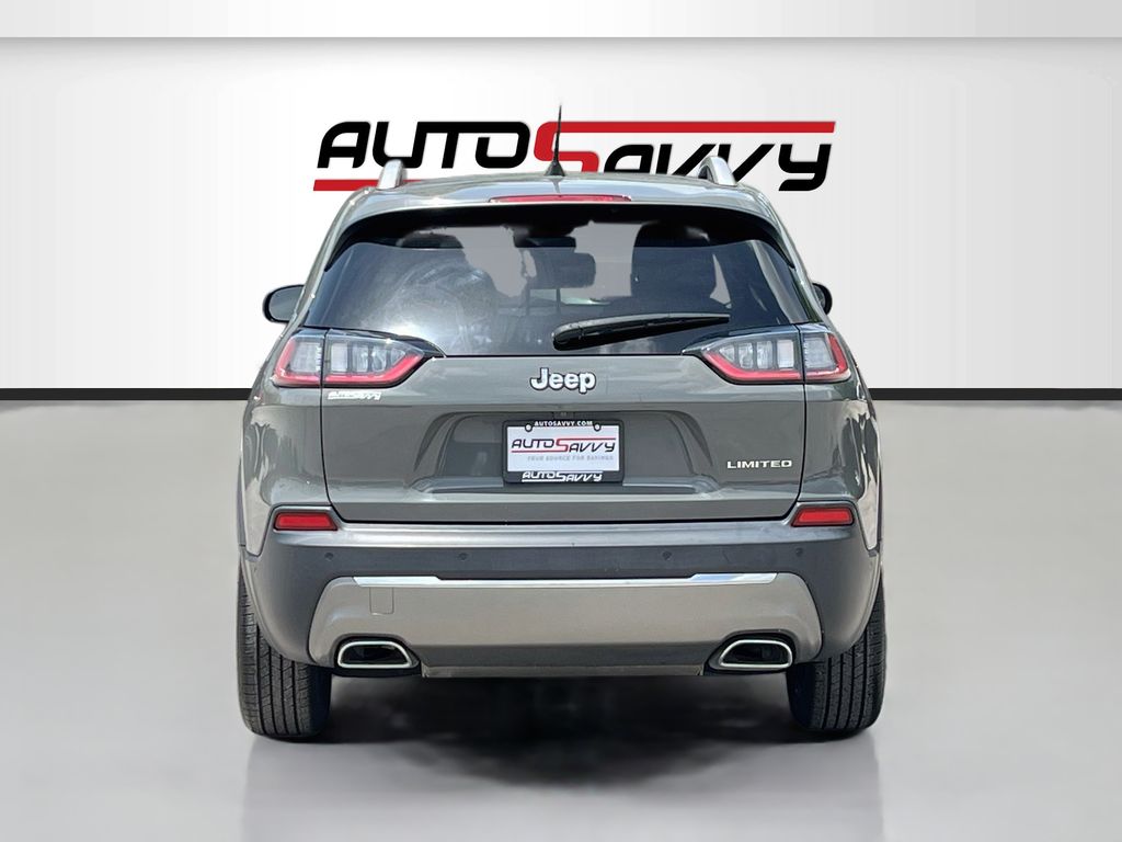 Used 2019 Gray Jeep Limited image 6
