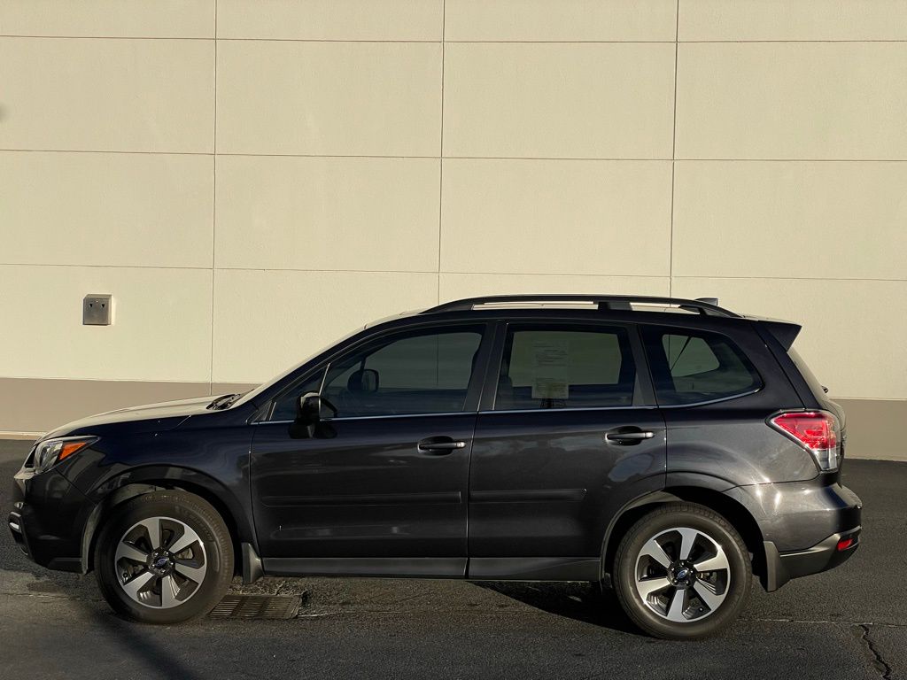 Thumbnail: 2017 Subaru Forester - 2