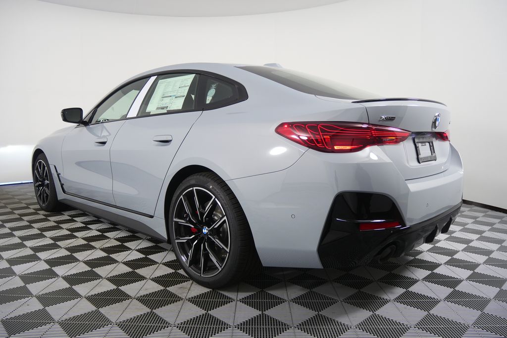 Thumbnail: 2026 BMW 4 Series - 6