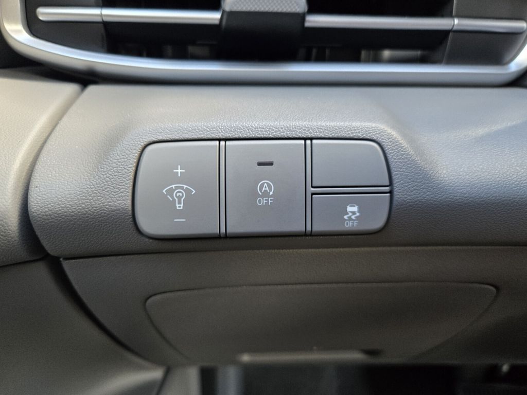 2026 Hyundai Elantra - $22,299