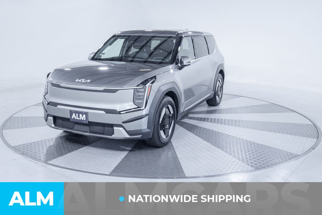 Used 2024 Kia Ev9 Light with VIN KNDAA5S21R6026954 for sale in Union City, GA