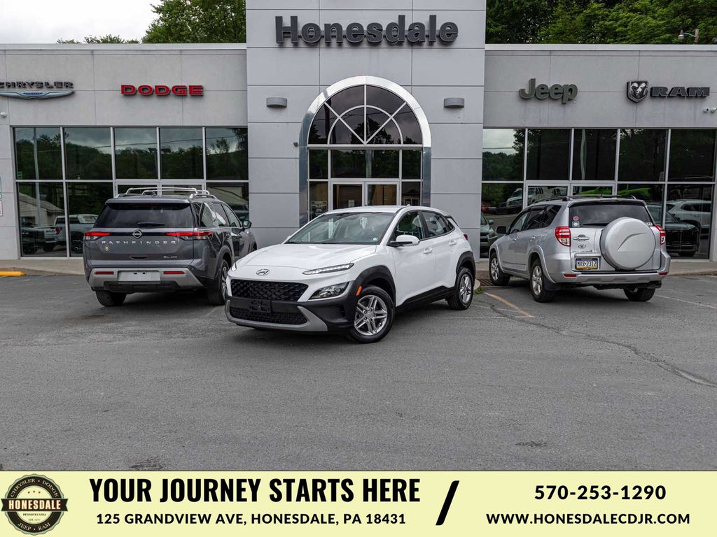 Lunar White 2023 Hyundai Kona SUV / Crossover All-Wheel Drive Continuously Variable Transmission