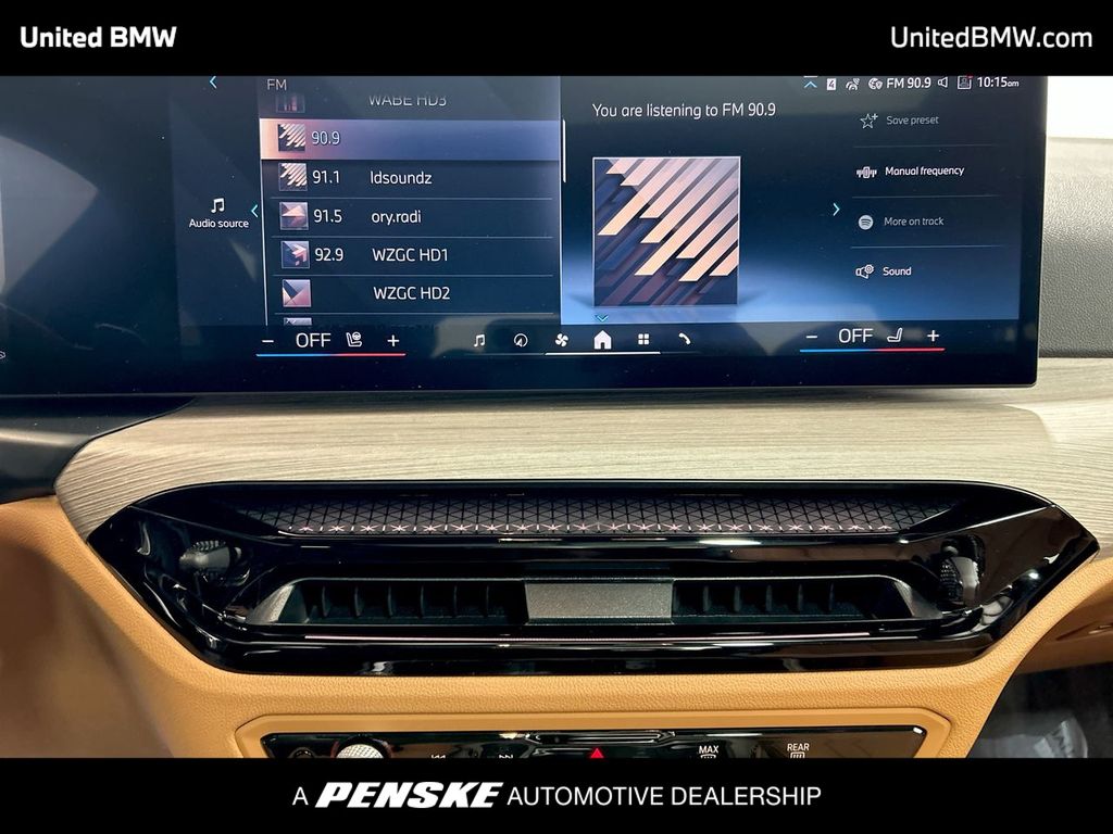2025 BMW 3 Series 330i 16