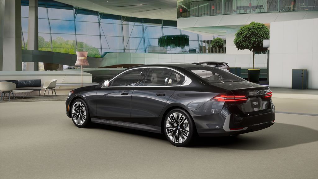 Thumbnail: 2026 BMW 5 Series - 28