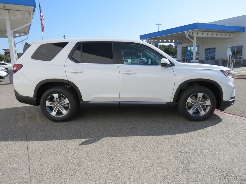 2025 Honda Pilot EX-L 4