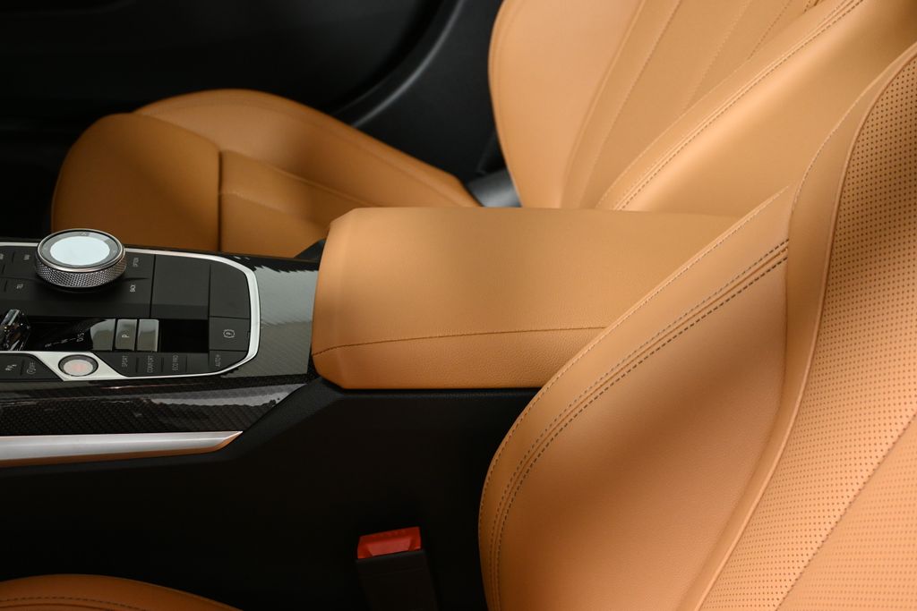 Thumbnail: 2026 BMW 3 Series - 26