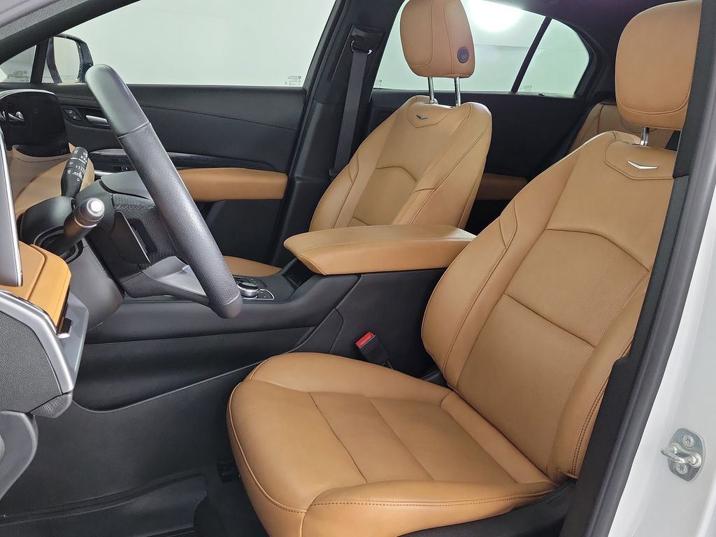 2024 Cadillac XT4 Sport White at Tom Peacock Cadillac