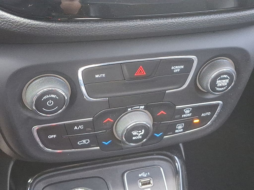 2019 Jeep Compass Altitude 16