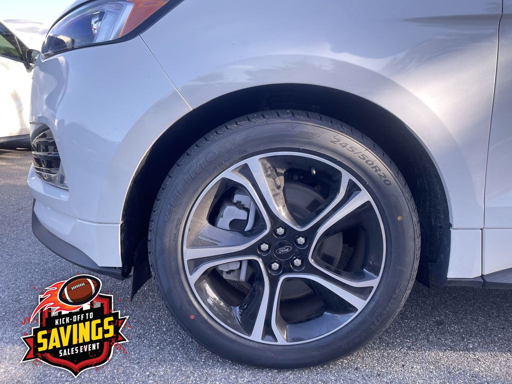 Used 2023 Ford Edge SUV