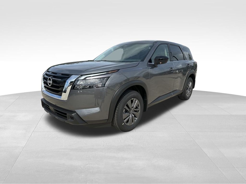 2024 Nissan Pathfinder S 4