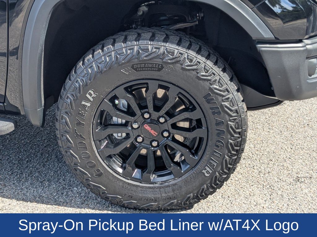 2023 GMC Sierra 1500 4WD Crew Cab Short Box AT4X