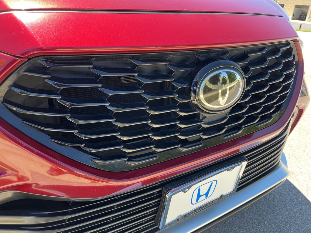 2021 Toyota Highlander XSE 15