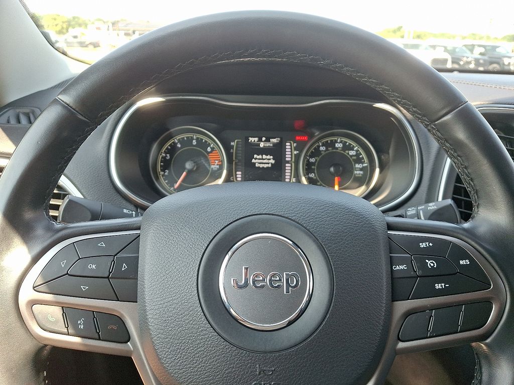 2019 Jeep Cherokee Latitude 19