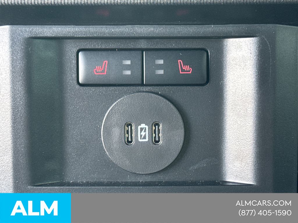 Used 2025 Black Ford Platinum image 25