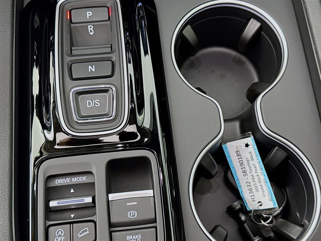 New Car 2025 Honda Pilot  Touring+ For Sale Under $60,000 In Austin, Texas