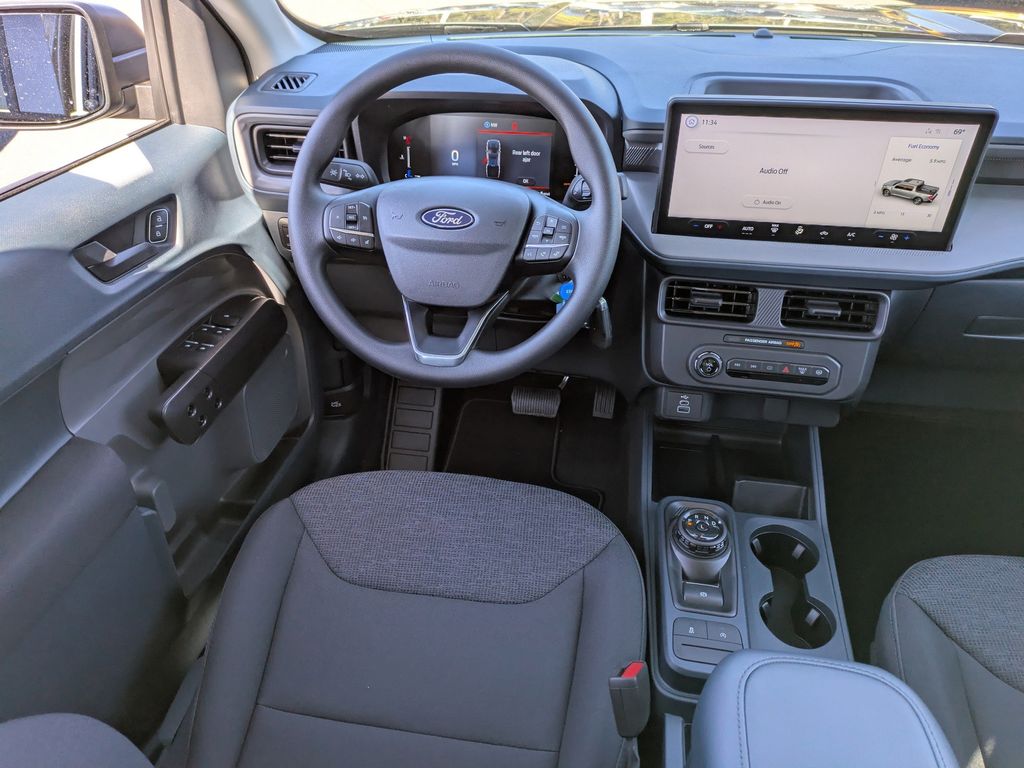 2025 Ford Maverick XL